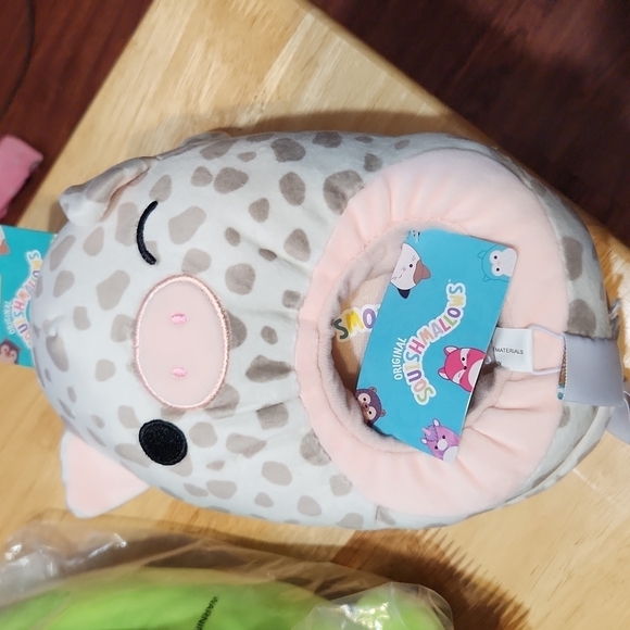 Squishmallow Slippers Pammy Pig squish shoe size 4/5 runs larger - Picture 1 of 2